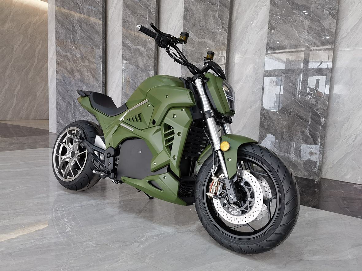 10kW 单摇臂长续航电动赛车，180Ah 电池，150km/h